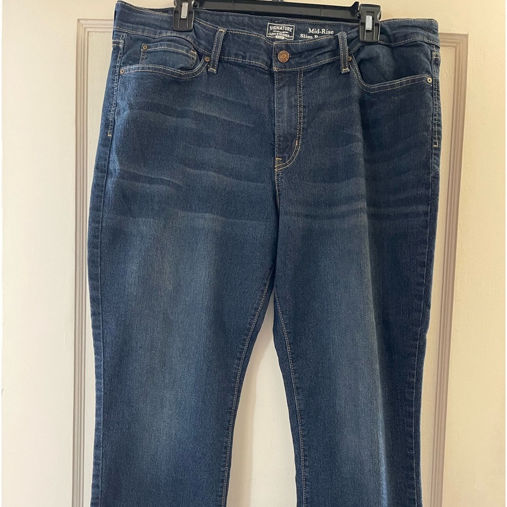 Levi Boyfriend Capris